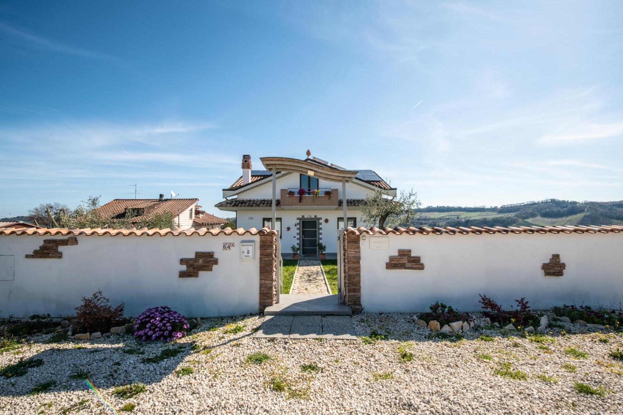 Villa Mastro Oleario 5 Dal Mare 30 Dai Monti Torrevecchia Teatina المظهر الخارجي الصورة